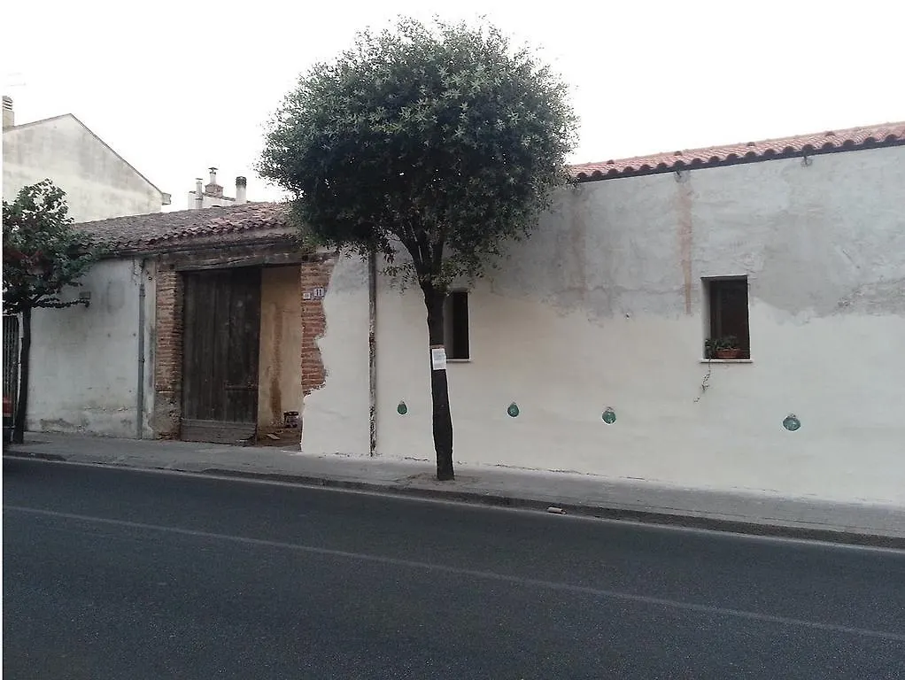 Guest house Sa Domu E Crakeras Hotel Oristano