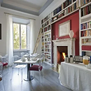 Luxury On The River 3*, Roma Itália