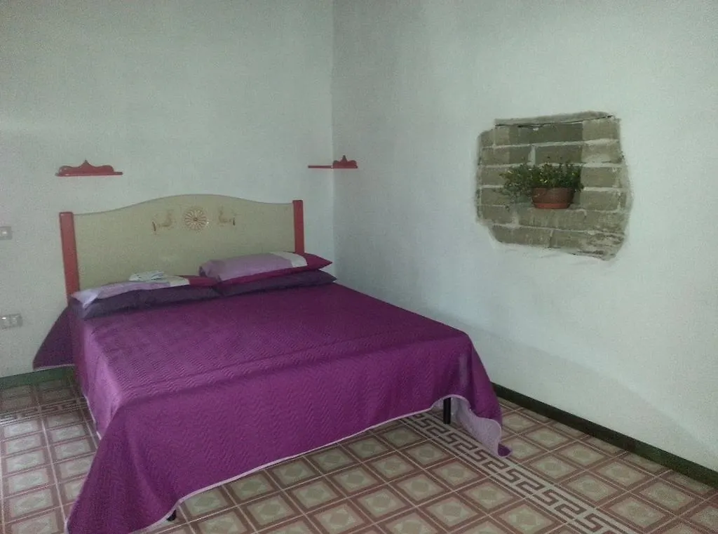 Hotel Sa Domu E Crakeras Oristano